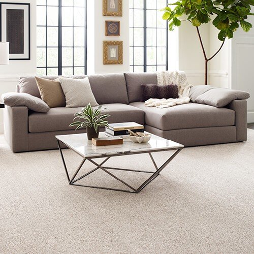 FindYourComfortAccent-EA822-00193-NewPerspective-LIVINGROOM- (1)